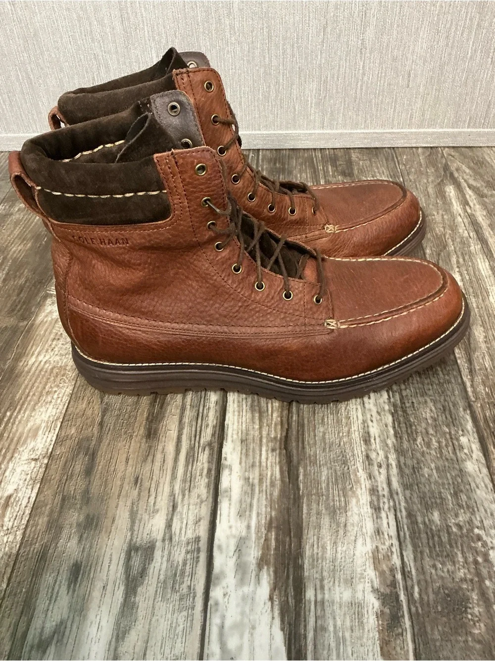 Cole Haan Men’s Brown Leather Moc Toe Lace-Up Boot Size 11